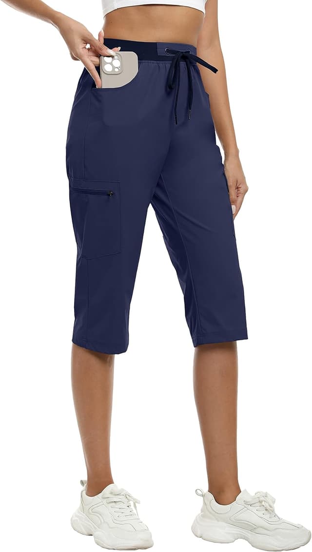 Detalle de MoFiz Women’s Capri Pants (Lightweight “Ice Cool” Cargo Capris) with Zipper Pockets