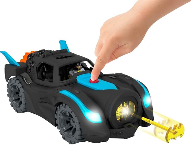 Detalle 2 de Batmobile Imaginext 30,5 cm luci e suoni HGX96