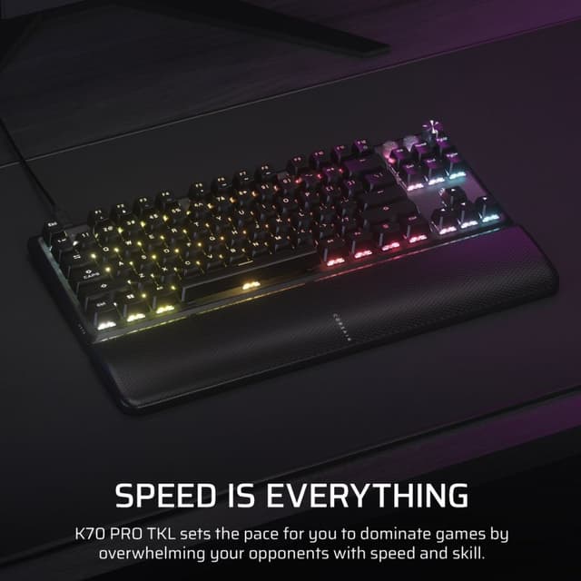 Detalle 2 de Corsair K70 PRO TKL teclado mecánico gaming
