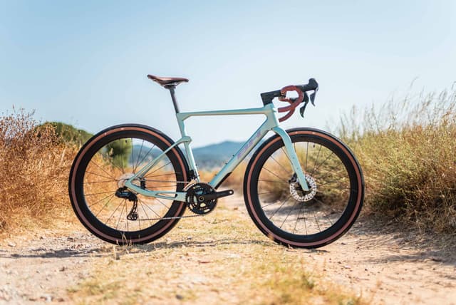 Thumbnail 1 de BH Bikes GRAVELX EVO 4.0 — cuadro gravel 4.0