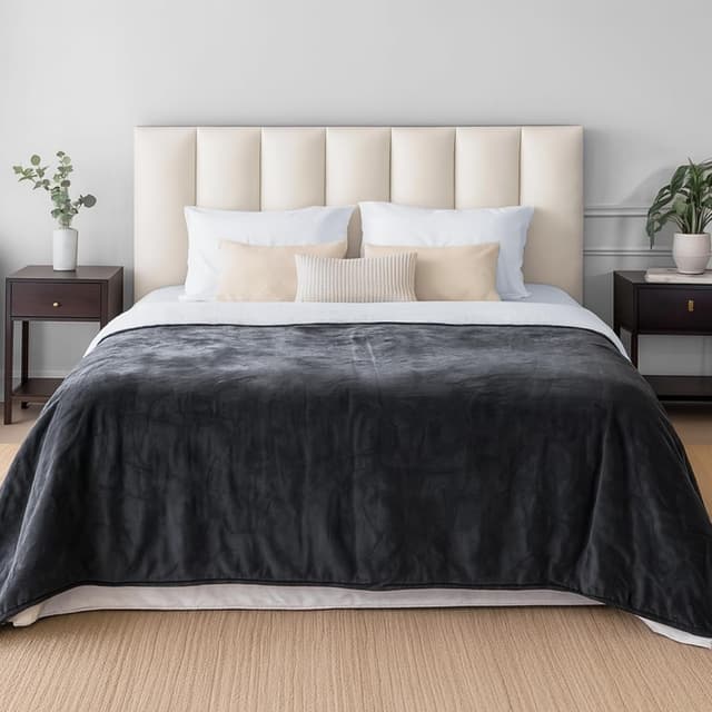 Detalle de Dreamzie wasserdichte Decke 218 x 228 cm für Sofa und Bett – reversible Hundedecke aus Sherpa-Fleece, dunkelgrau