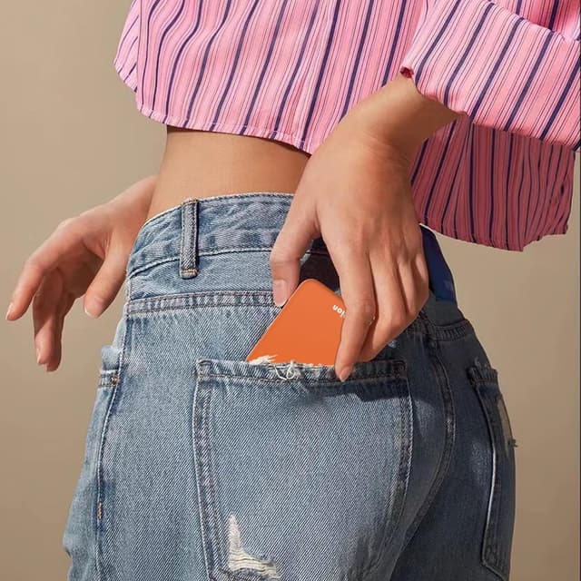 Detalle 2 de Kintion Rechargeable Pocket Mirror (Double-Sided 1X/3X) with 3 Color Lights, Dimmable—Orange