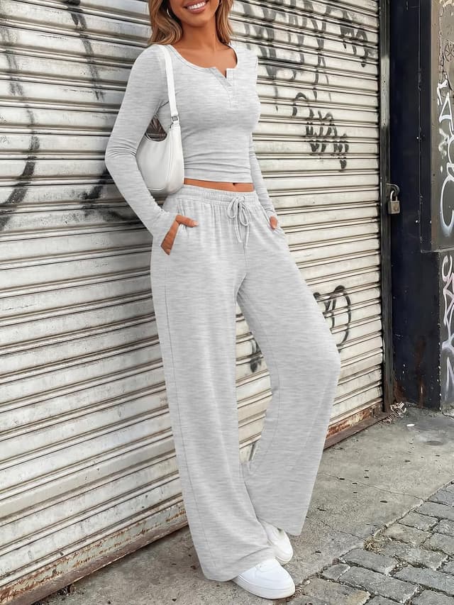 Thumbnail 4 de Trendy Queen Women's 2-Piece Lounge Set — Henley Top & Wide Leg Pants