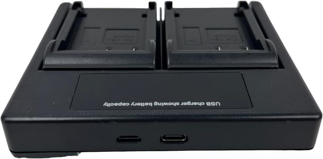 Detalle 2 de USB Dual Camera Charger for NP F970 / F930 / F750 and more