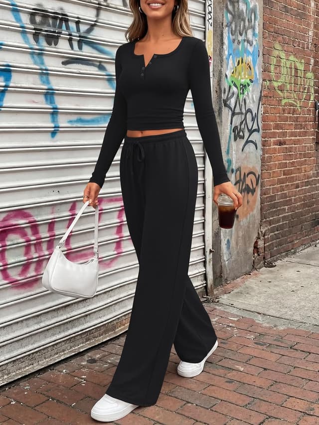 Detalle de Trendy Queen 2‑Piece Lounge Set 92% Rayon