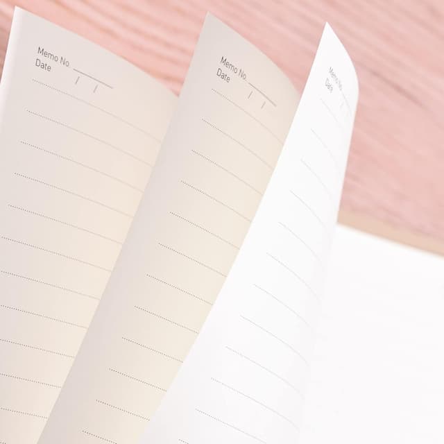 Thumbnail 6 de Agenda in Pelle Classica A5 ricaricabile con pagine a righe, tasche e portapenne