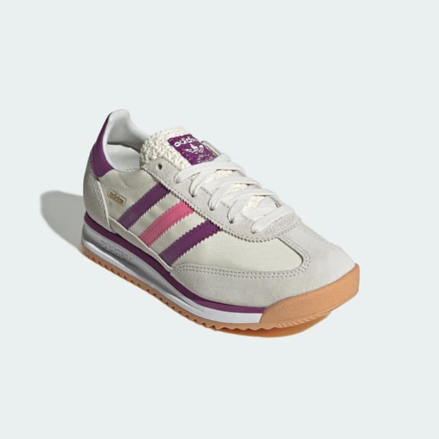 Detalle 2 de adidas Zapatilla SL 72 RS para adolescentes en blanco