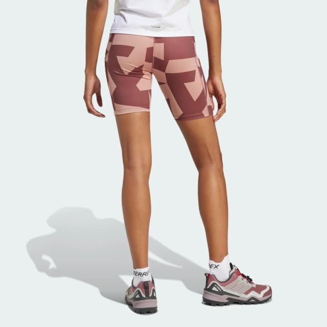 Detalle 2 de adidas Terrex Multi 8-Inch Printed: mallas cortas rosa para trail y actividad