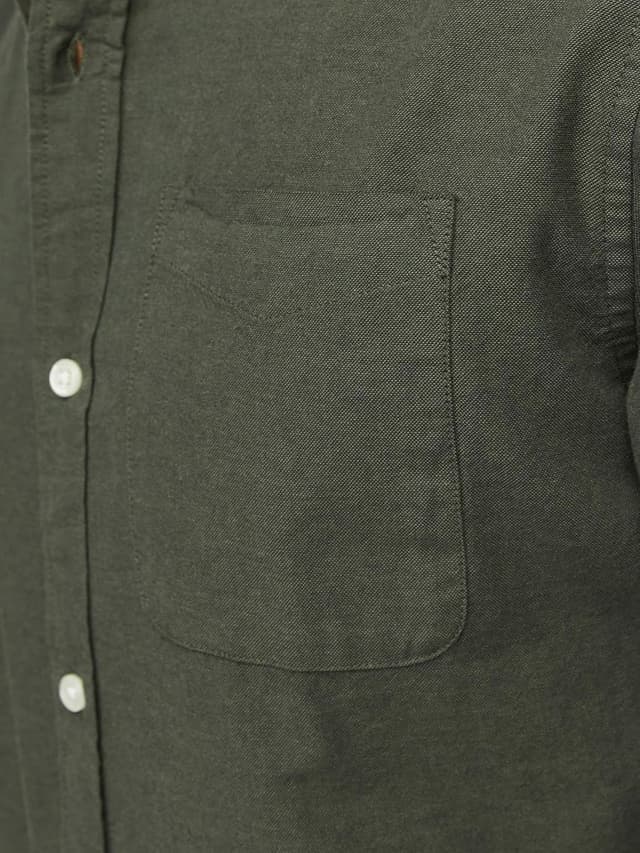 Detalle 2 de JACK & JONES men’s long-sleeve collared shirt (slim fit) in 100% cotton