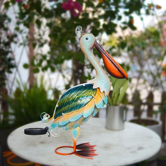 Thumbnail 6 de HONGLAND 19 Inch Solar Pelican Garden Statue 🦅