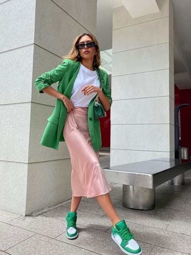 Detalle de Zeagoo Women’s High-Waist Satin Midi Skirt (Slim-Fit, Elegant Party Skirt)