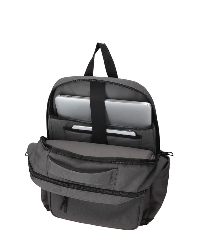 Detalle 2 de Pepe Jeans Waltford mochila 13,3 con bolsillo frontal y capacidad de 18 L