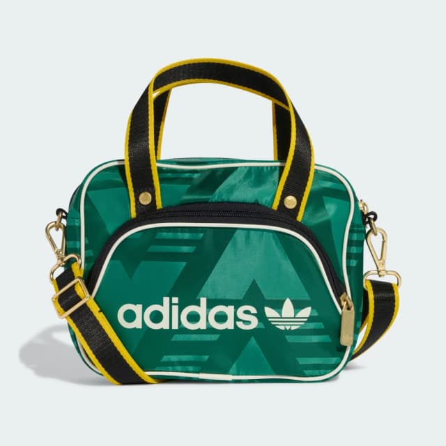 Detalle de Bolso pequeño Airliner Adidas en verde: práctico para el día a día