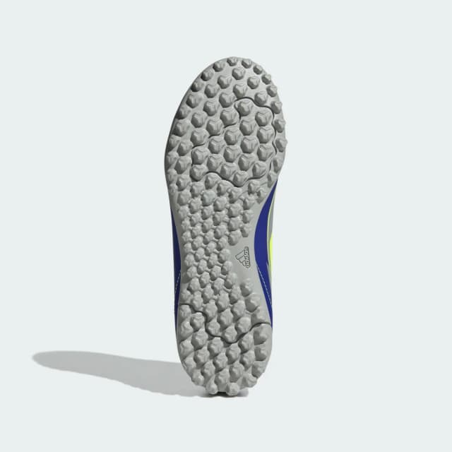 Detalle 2 de adidas F50 Club Messi moqueta 50 fútbol