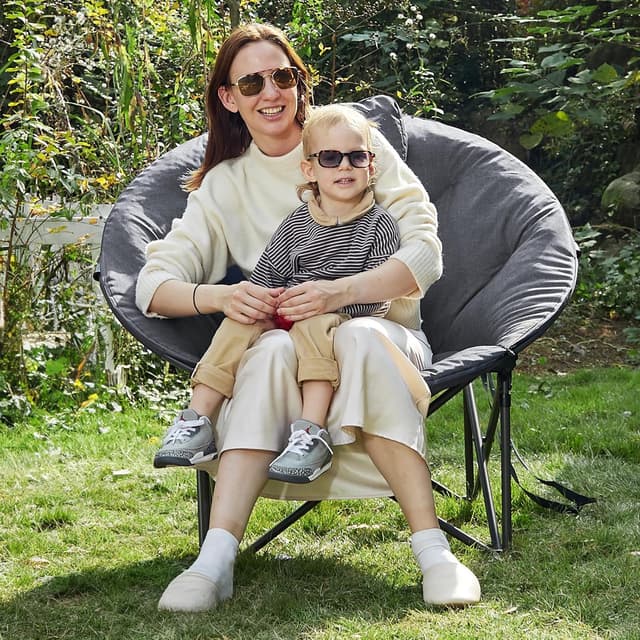 Detalle de EVER ADVANCED Luxus Moonchair XXL Campingstuhl faltbar, 150 kg belastbar, extra breit mit Kissen – Grau