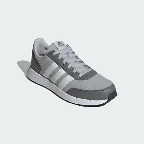 Detalle de adidas Run 50s: zapatillas unisex con mediasuela Cloudfoam y parte sintética suave