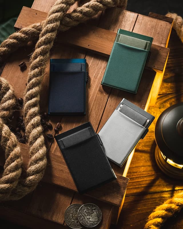 Thumbnail 6 de DUGRAFT Men’s Pop-Up Credit Card Holder Wallet (Midnight Green) – Slim RFID Blocking Aluminium Card Wallet with Coin Pocket