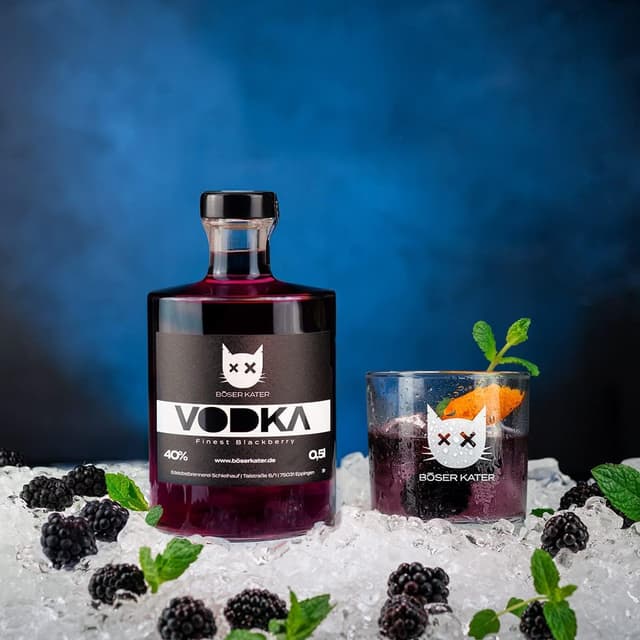 Detalle de BÖSER KATER Blackberry Vodka 0,5 l