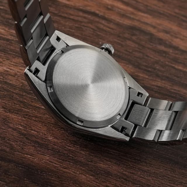 Detalle de watchdives WD1016 VH31 Quarzuhr Herrenarmbanduhr (37 mm) aus 316L-Edelstahl, wasserdicht bis 100 m