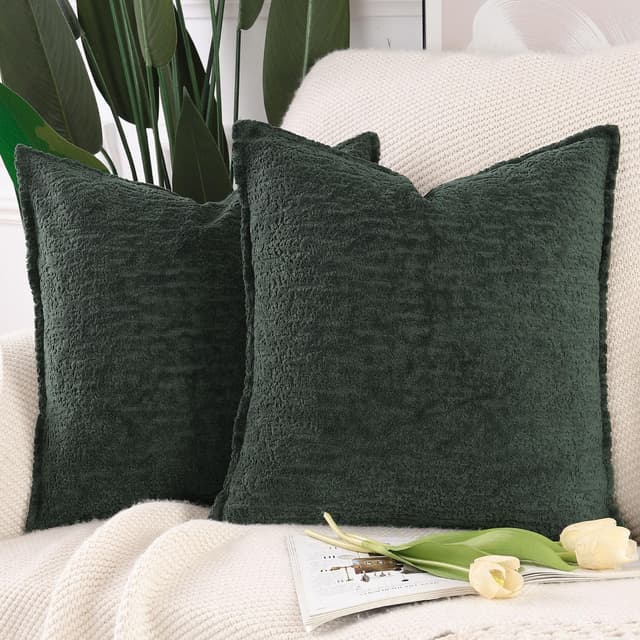 Detalle de Madizz 2er Set Chenille-Samt Kissenbezüge mit Rand-Dekor (dunkelgrün, 50x50 cm)