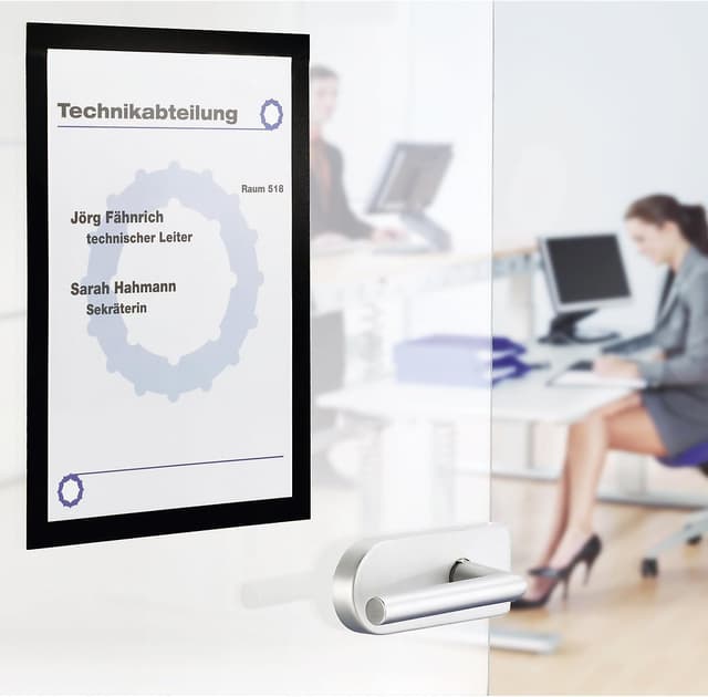 Detalle de Durable DURAFRAME Self-Adhesive Magnetic Frame (A4, Black) – Pack of 10