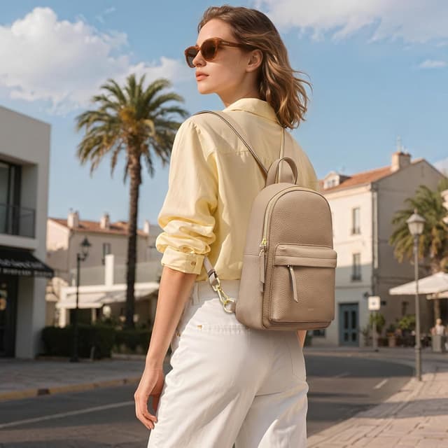 Detalle 2 de Kattee Convertible Crossbody Sling Chest Bag Medium in Genuine Leather with RFID Blocking