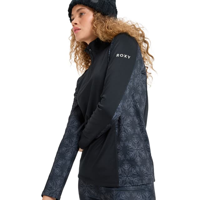 Detalle de Roxy Daybreak Brushed, camiseta técnica 8% elastano