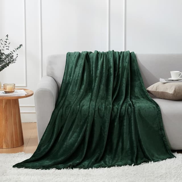 Thumbnail 6 de EHEYCIGA Dark Green Fleece Blanket Throw (150x200cm) – Fluffy Microfibre Polyester for Sofa, Bed & Armchairs