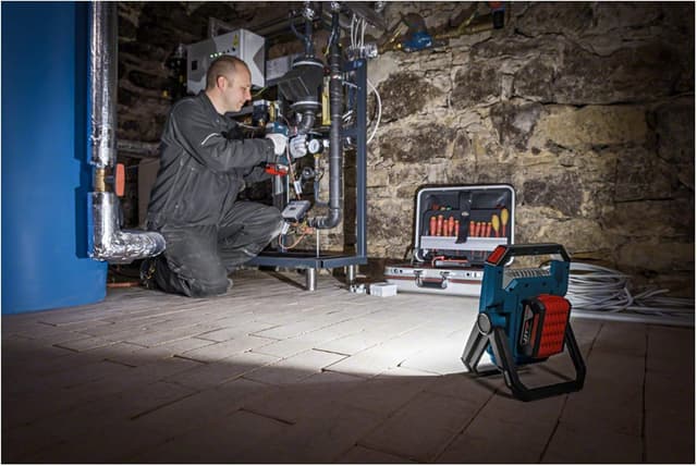 Thumbnail 4 de Bosch GLI 18V-1900 projecteur 1900 lm 🔦