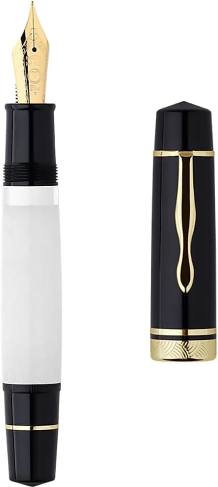 Detalle de Majohn P139 resin fountain pen with fine nib and brass piston ink system (black and white)