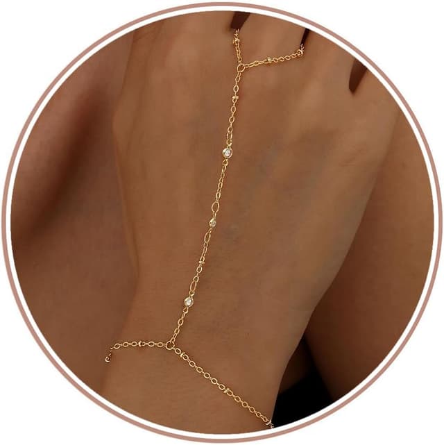 Detalle de Dochais Gold Hand Chain Bracelet for Women – 14K Gold Plated Ring Hand Chain with Cubic Zirconia