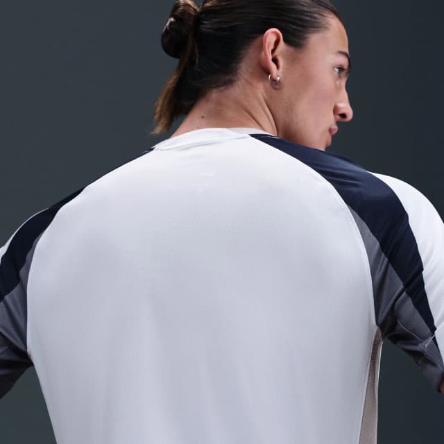 Detalle de Nike Tottenham Hotspur 2025-2026 Camiseta 1ª equipación