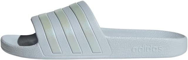 Detalle de adidas Donna Adilette Aqua Slides, ciabatte slip-on Halo Blue