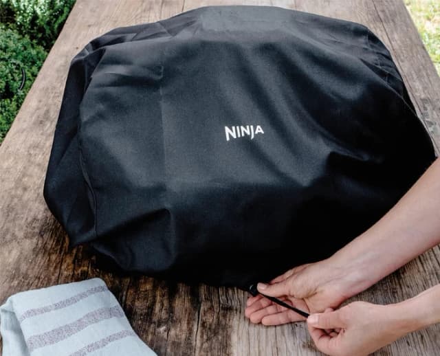 Thumbnail 8 de Ninja Woodfire Outdoor Grill OG701EU Starterset – kompakter Grill mit Räucherfunktion und bis 260 °C