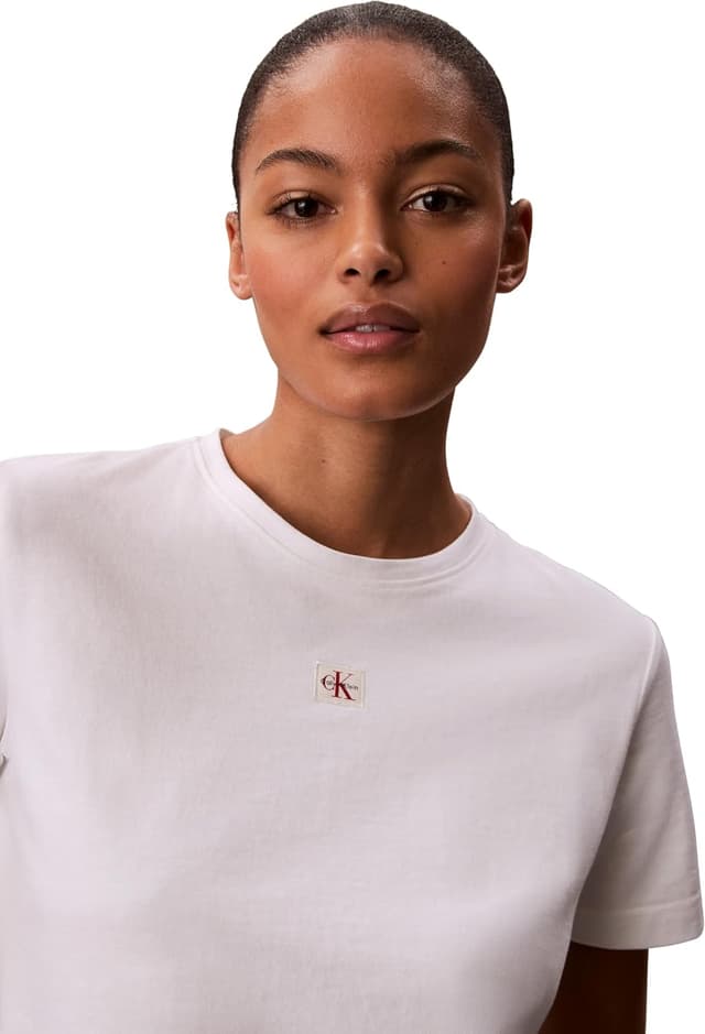 Detalle de Calvin Klein SS Woven Label Classic Fit Tee da donna (Lv047f227g) – maglietta in stile classico