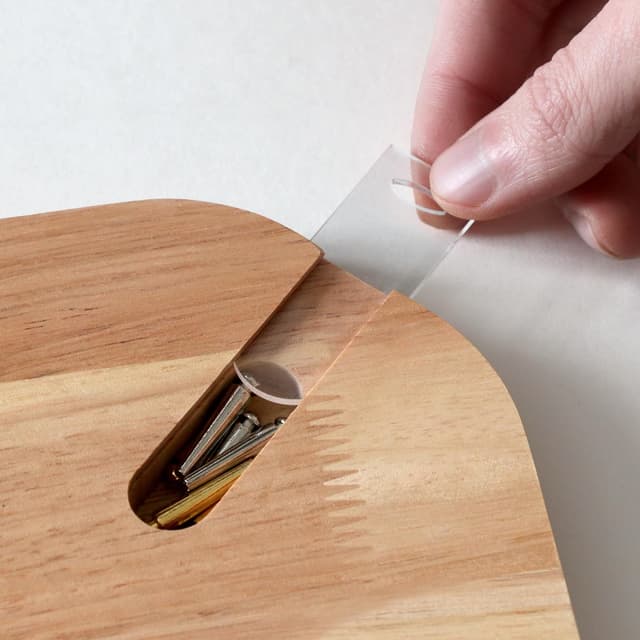 Detalle 2 de YouTheFan NCAA Licensed Fan Cribbage Wood Board Game (2-Player)