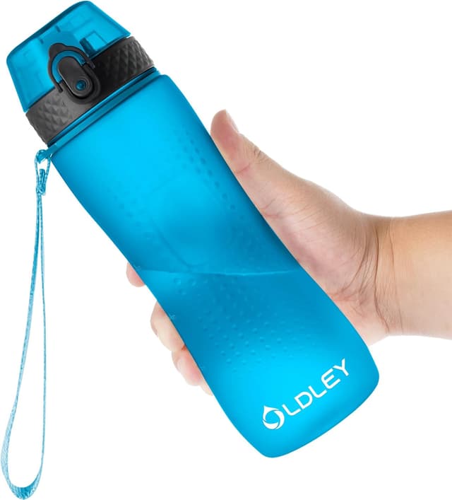 Detalle de OLDLEY 750ml / 25oz Straw Water Bottle (BPA-free Tritan) with Leakproof Lid, Time Markings & Carry Strap