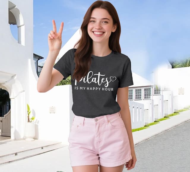 Detalle de Qskall women’s Pilates T-shirt for yoga & workout days