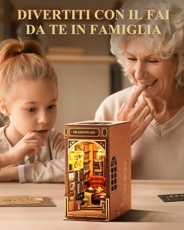 Detalle de Rolife Book Store Kit Book Nook (TGB07) – diorama da scrivania in legno con luce LED e interruttore tattile