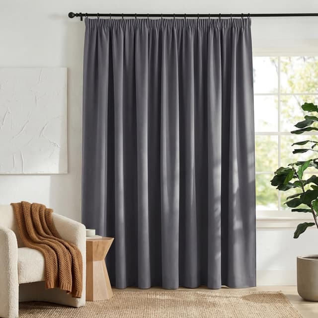 Detalle 2 de PONY DANCE 90% blickdichter Thermovorhang mit Kräuselband für Schiene – H 245 x B 300 cm, Grau (1er Set)