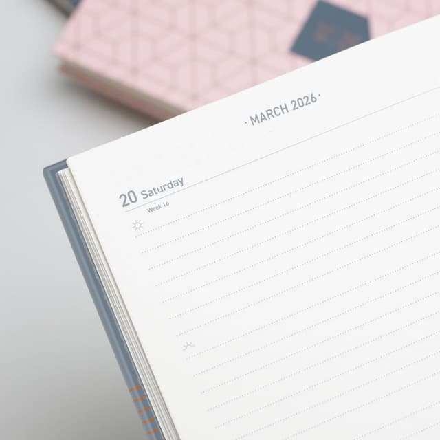 Thumbnail 5 de Matilda Myres 2026 A5 Day-a-Page Diary