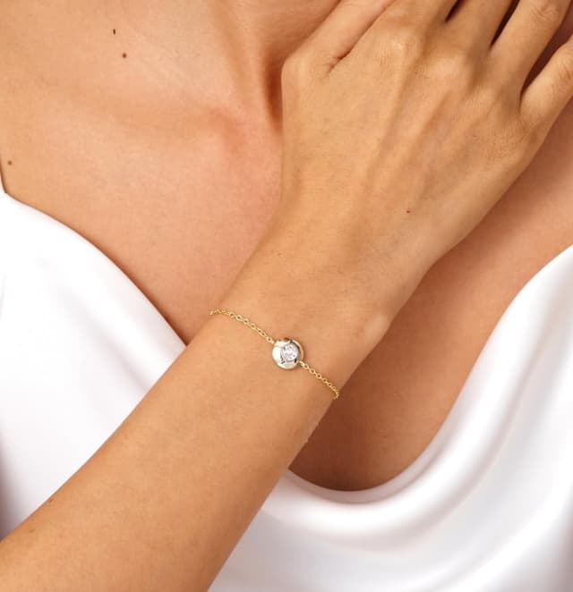 Detalle 2 de Lyniuoy bracelet chaînette en cristal