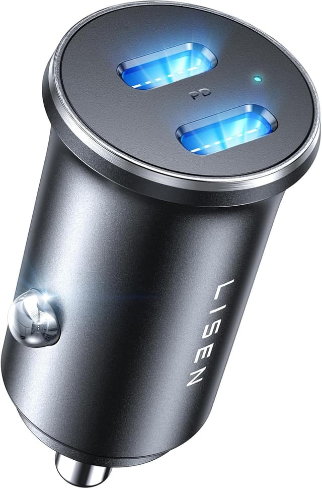 Detalle de LISEN 90W car charger with dual USB‑C ports