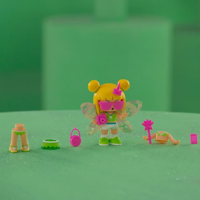 Thumbnail 6 de Famosa Pinypon Hada Mágica con Alas Reversibles y Accesorios