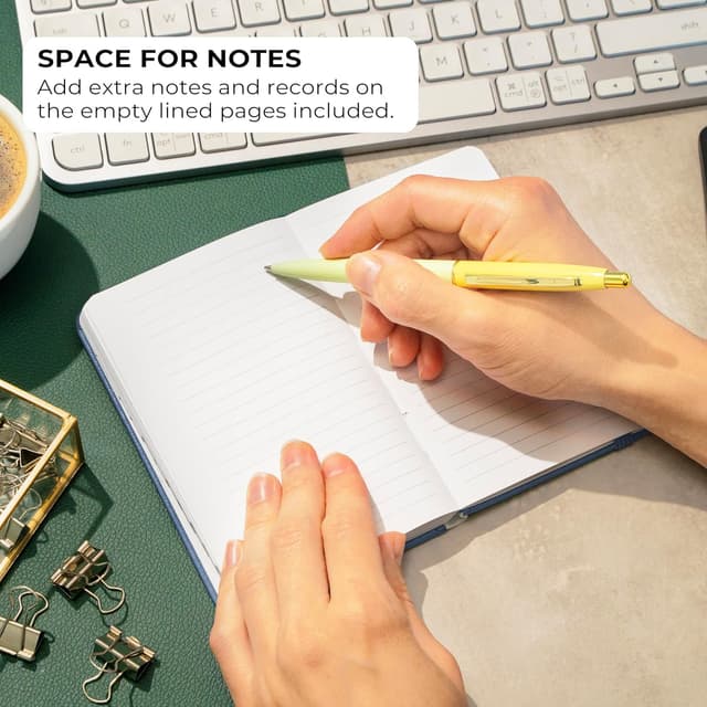 Detalle 2 de Clever Fox Password Book 2nd Edition Small (Pocket) with Laminated Alphabetical Tabs – Smoke Blue