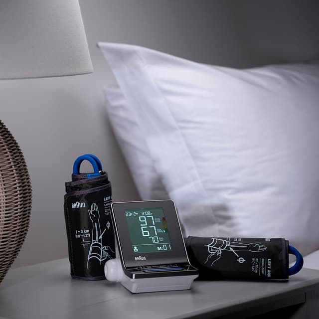 Thumbnail 4 de Braun ExactFit 3 Oberarm-Blutdruckmessgerät BUA6150