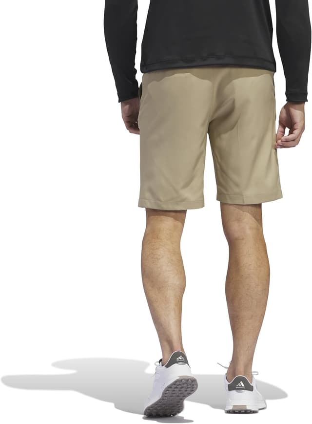 Detalle de adidas Adi Advantage Men’s Golf Shorts (Regular Fit)