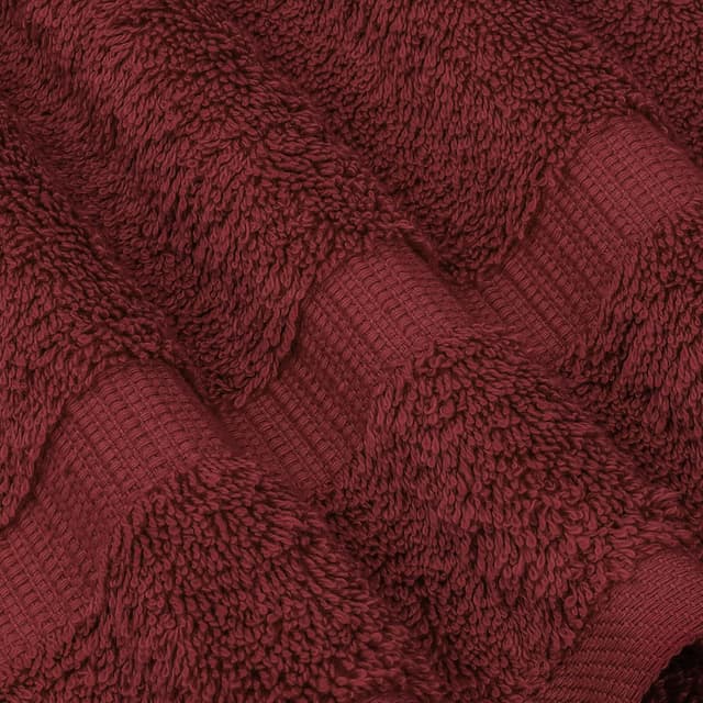 Detalle de Chakir Turkish Linens 8-Piece Premium Turkish Towel Set (Cranberry) | 100% Cotton Hotel & Spa Quality
