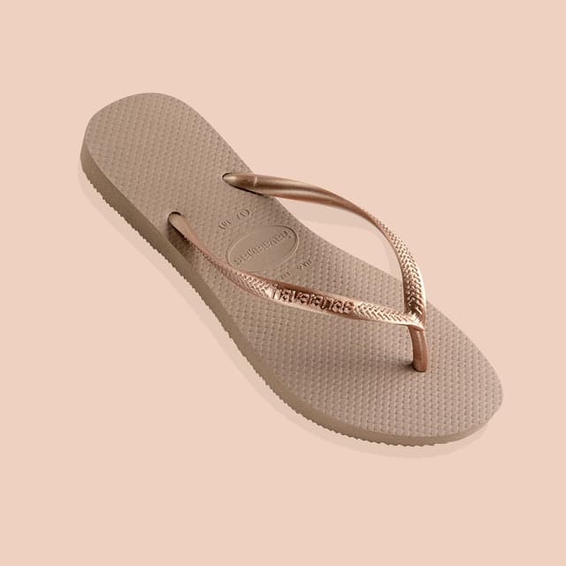 Detalle 2 de Havaianas Slim women’s flip-flops with textured sole grip and support
