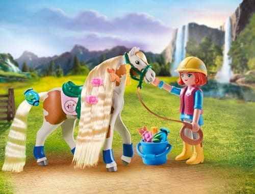 Detalle de PLAYMOBIL 71639 Ellie con caballo y accesorios